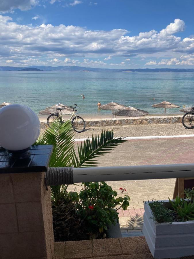 Hotel Beach Amaryllis Megalochori  Экстерьер фото
