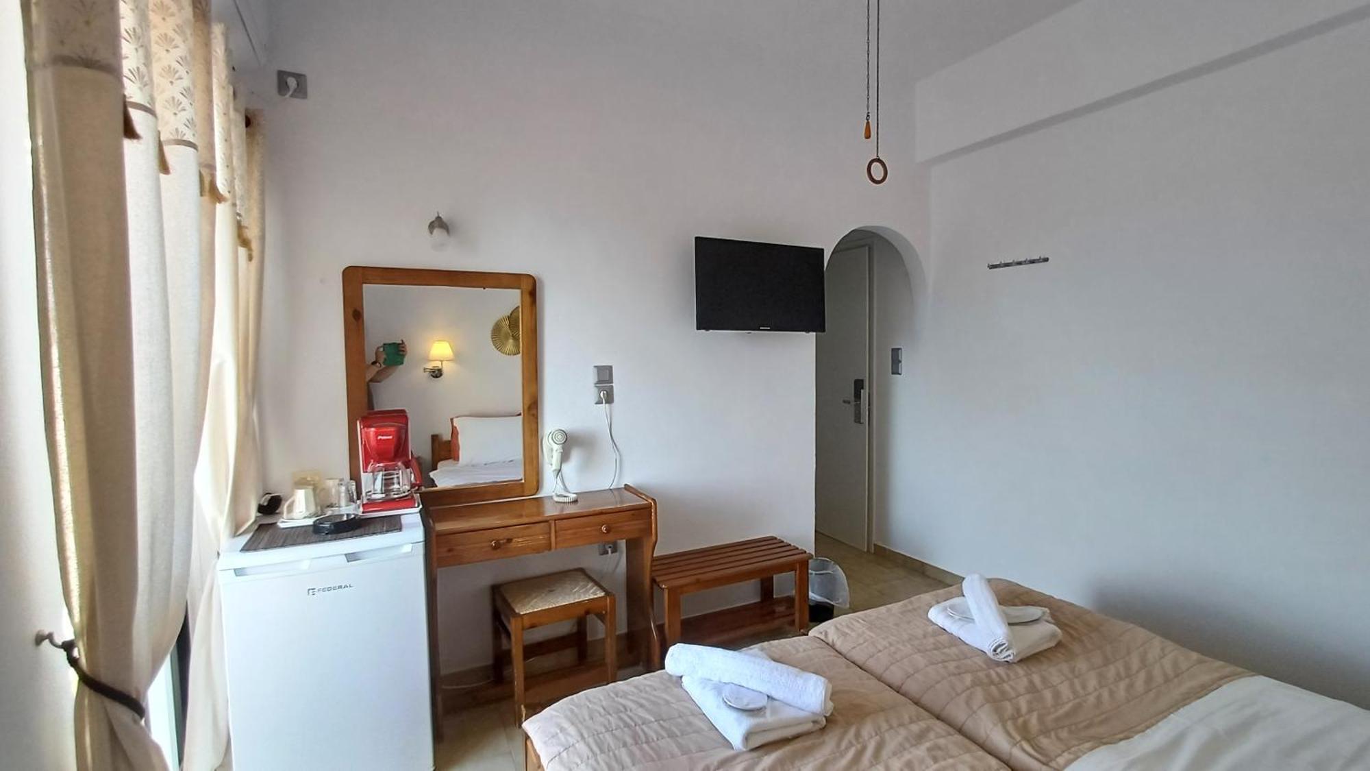 Hotel Beach Amaryllis Megalochori  Экстерьер фото